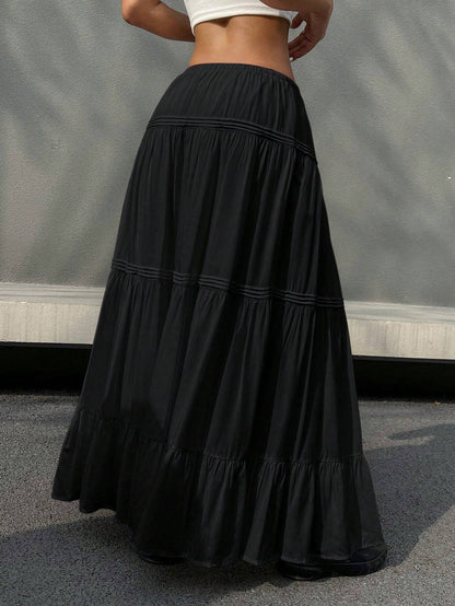 Simple Pleated Skirt Hippy Style Pin