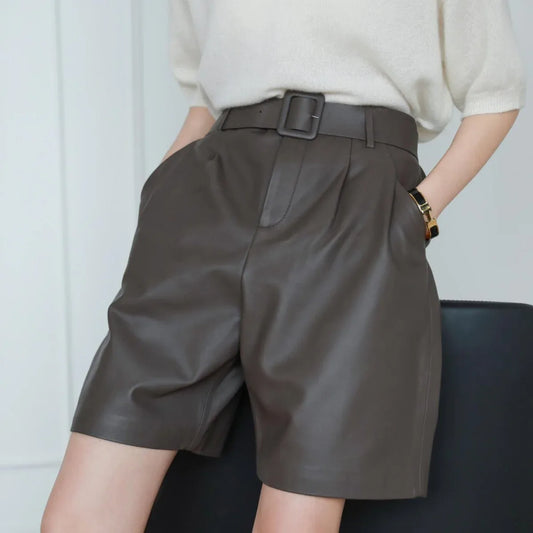 Classic Women's Leather Shorts 1 M