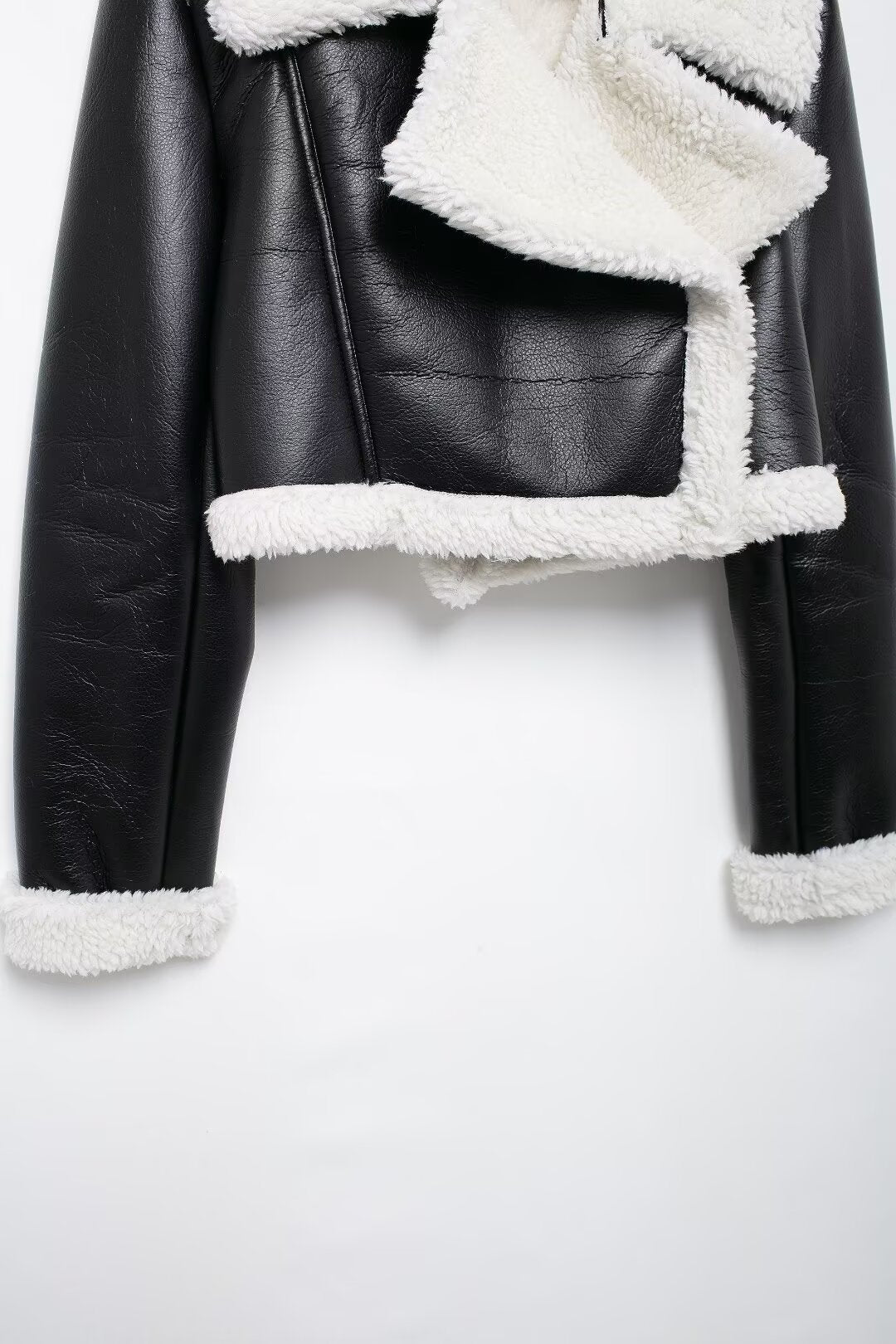 Cropped Faux Leather Bomber Jacket Women with Faux Fur Collar