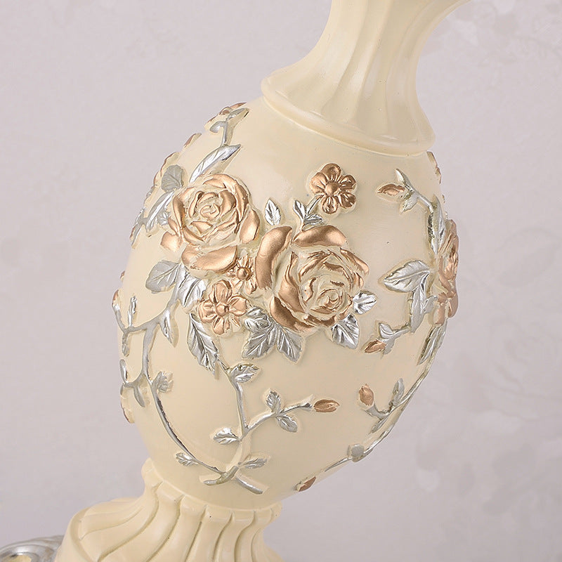 European lace rose bedside table lamp