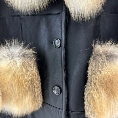 Women’s Sheepskin Leather Coat with Fox Fur Collar And Sleeves