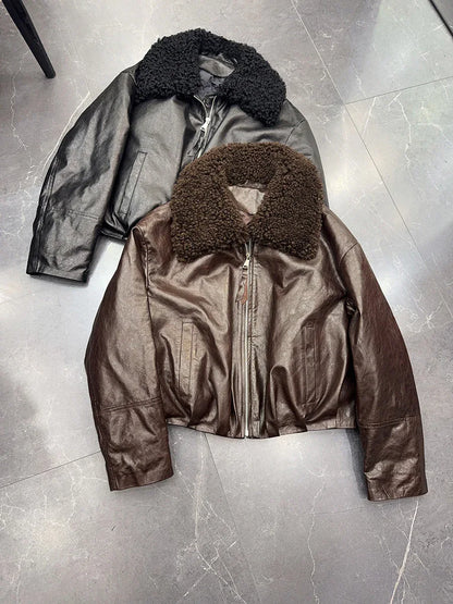 Genuine leather women bomber jacket with fur collar
