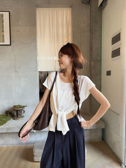 round neck t shirts for women with waist knot