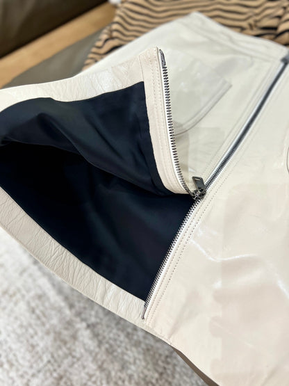 Women Off White Leather Mini Skirt With Zip Front