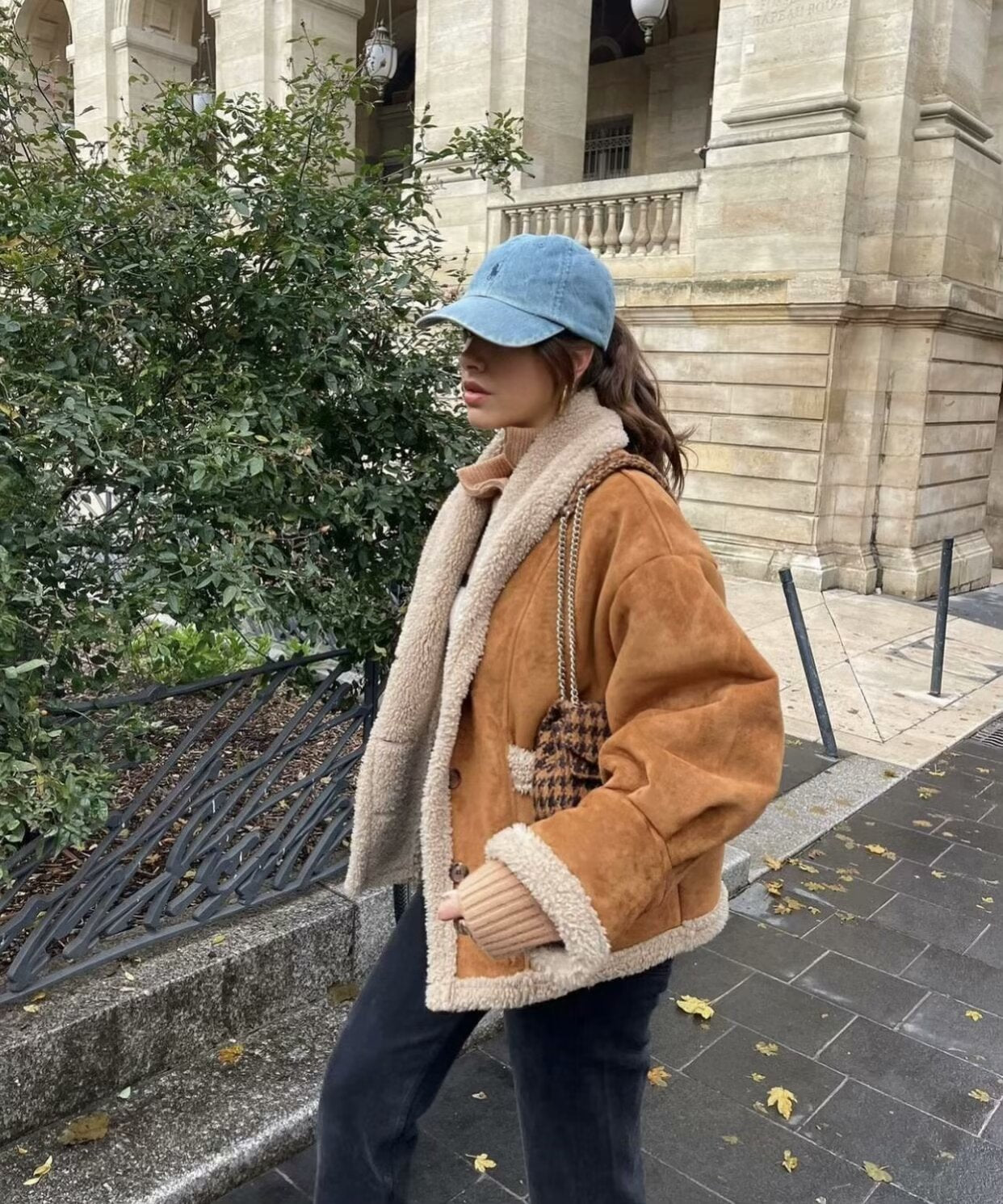 Retro camel shearling lapel winter coat women