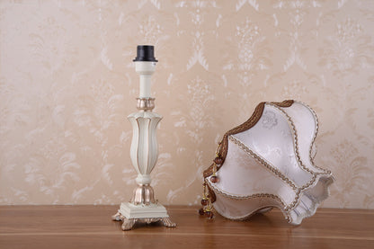 European fabric princess bedside table lamp