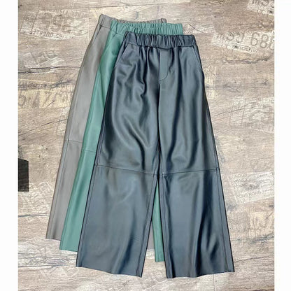 Women’s Leather Waisted Bermuda Trousers