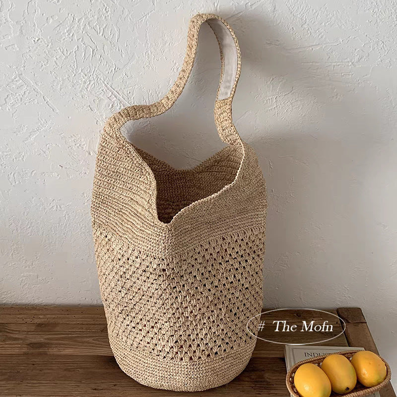 Large size straw tote bag for summer