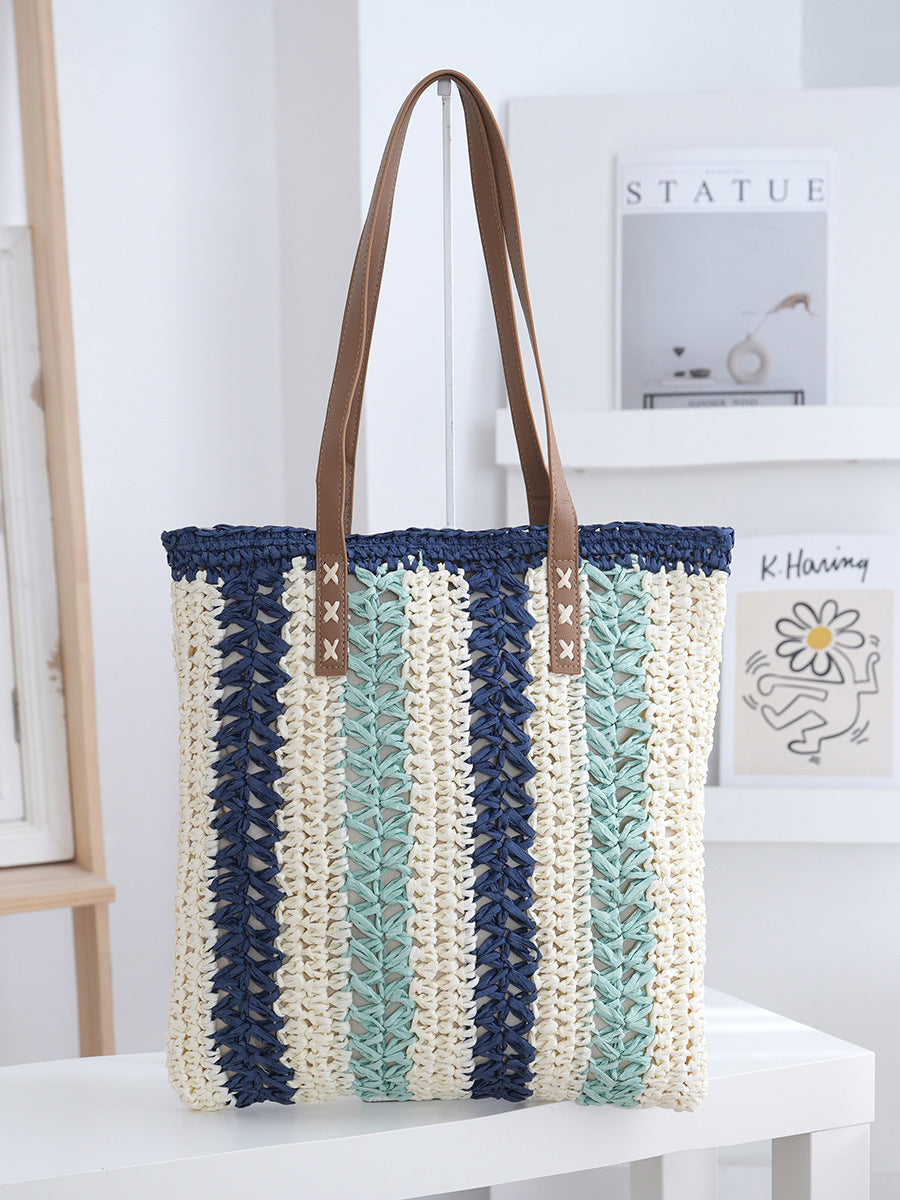 Large straw travel bags for women