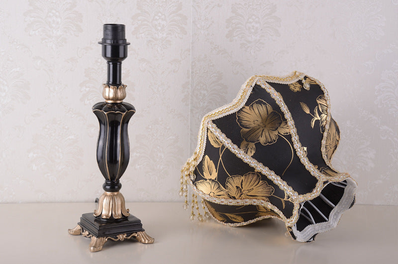 European fabric bedside table lamp black gold