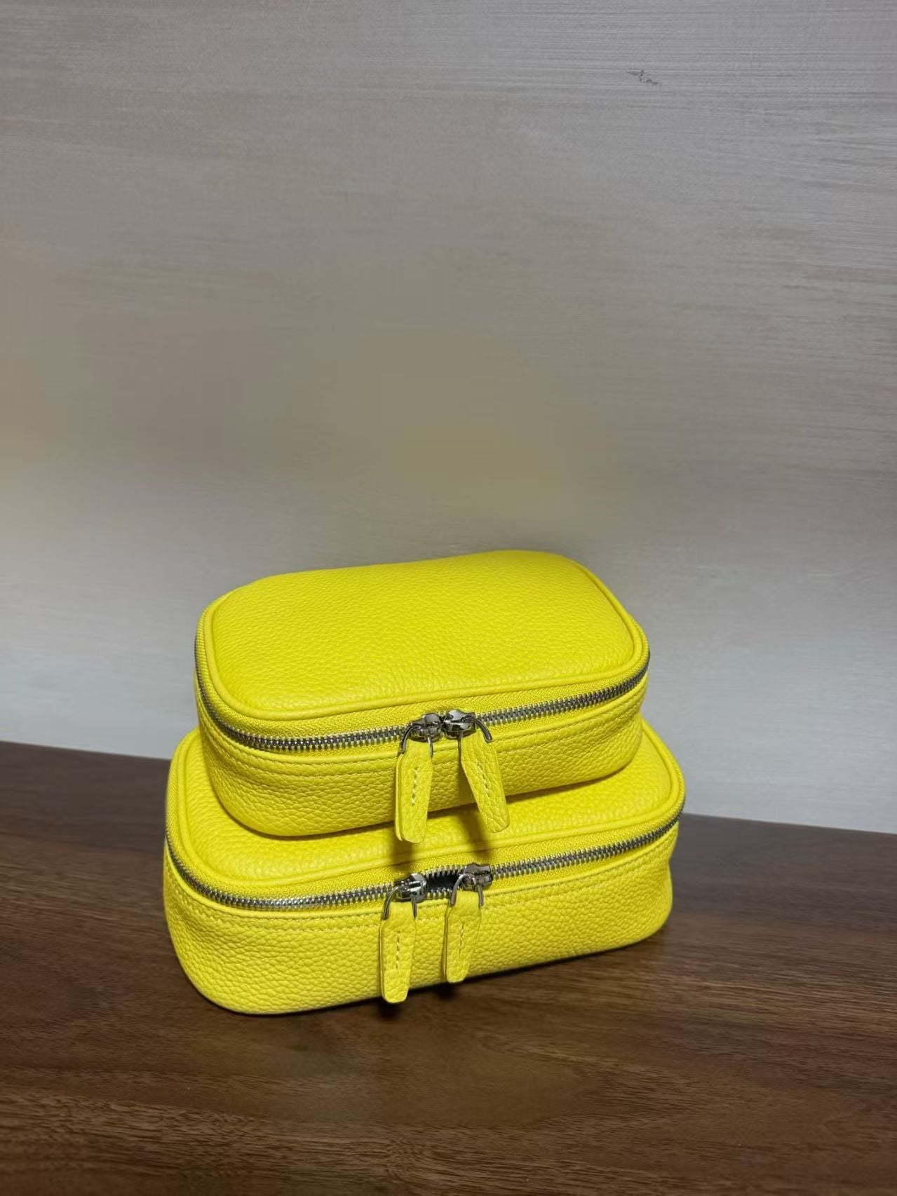 Genuine Leather Women Toiletry Bag Organizer Case