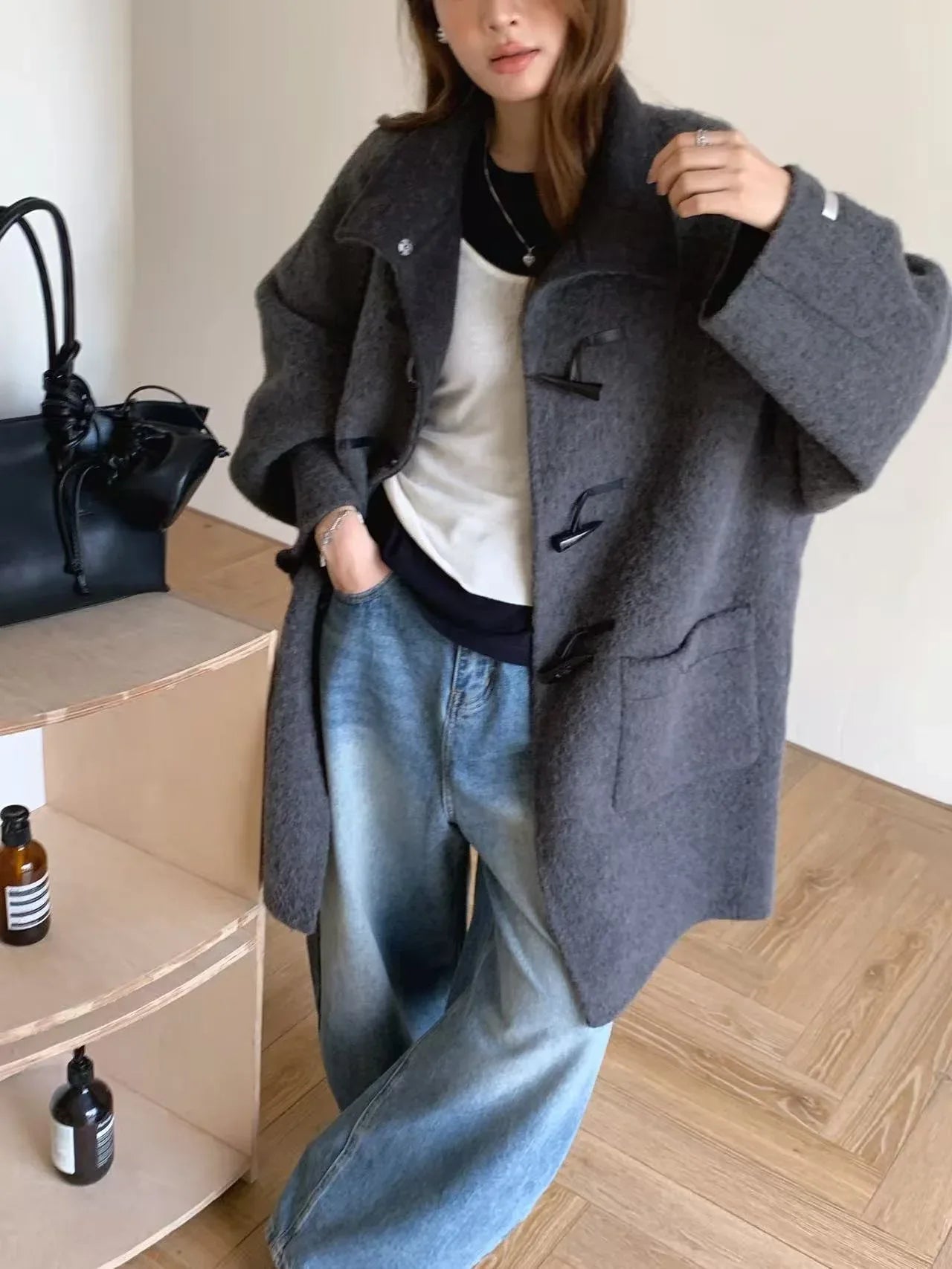 Women’s Alpaca Wool Horn-Button Mid Coat