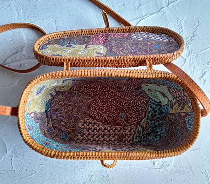 Bali Oval Rattan Crossbody Purse With Woven Lid Detail