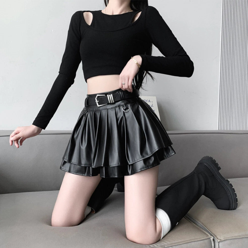 Silver metallic faux leather mini skirt