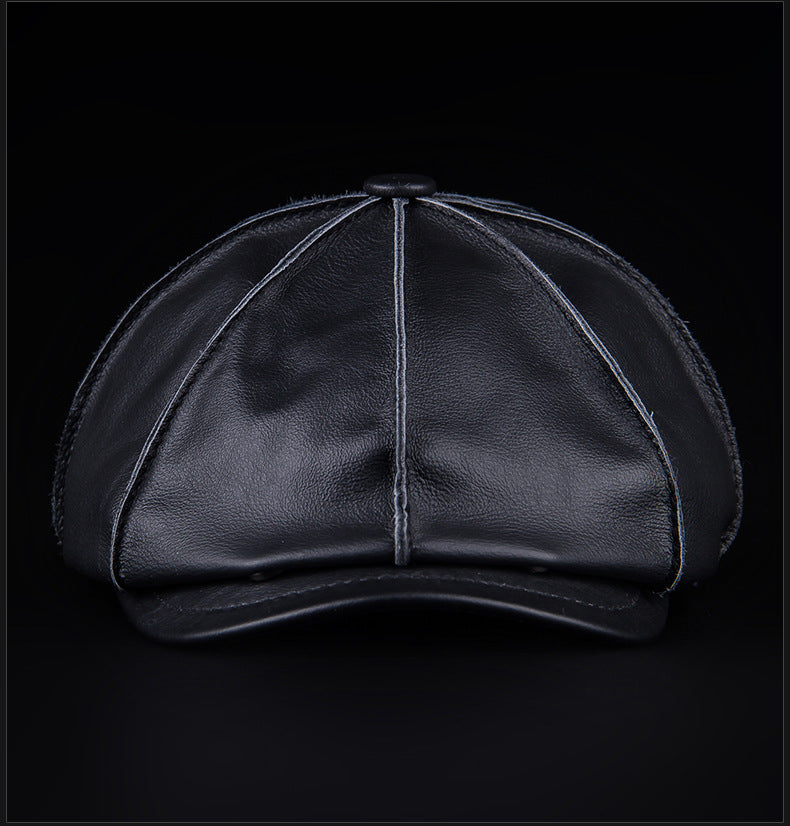 Leather Gatsby cap with brass closure