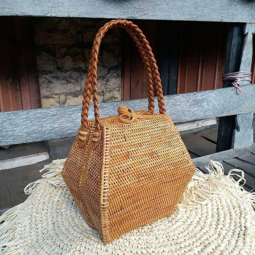 Rattan Handbag with Braided Handles for Summer Resort Style