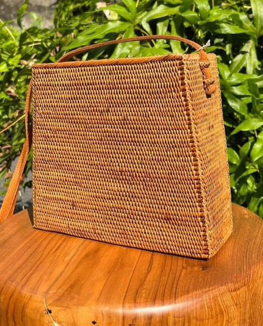 Bali Rattan Ladies Sling Bag