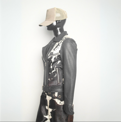 Cow skin jacket women can wear for rodeo, events, or daily style—real cowhide front and back with leather structure.

