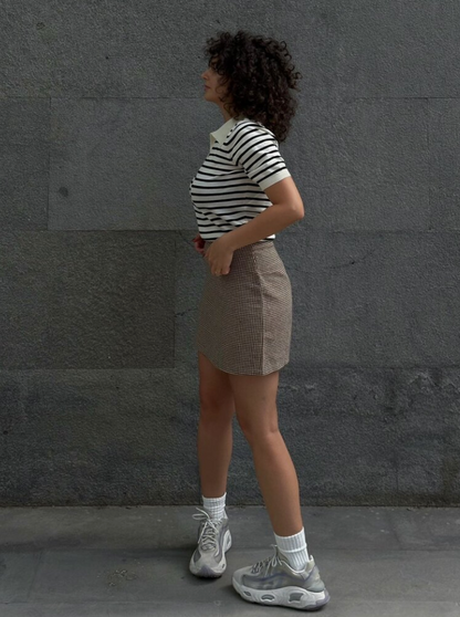 High-waisted houndstooth mini skirt