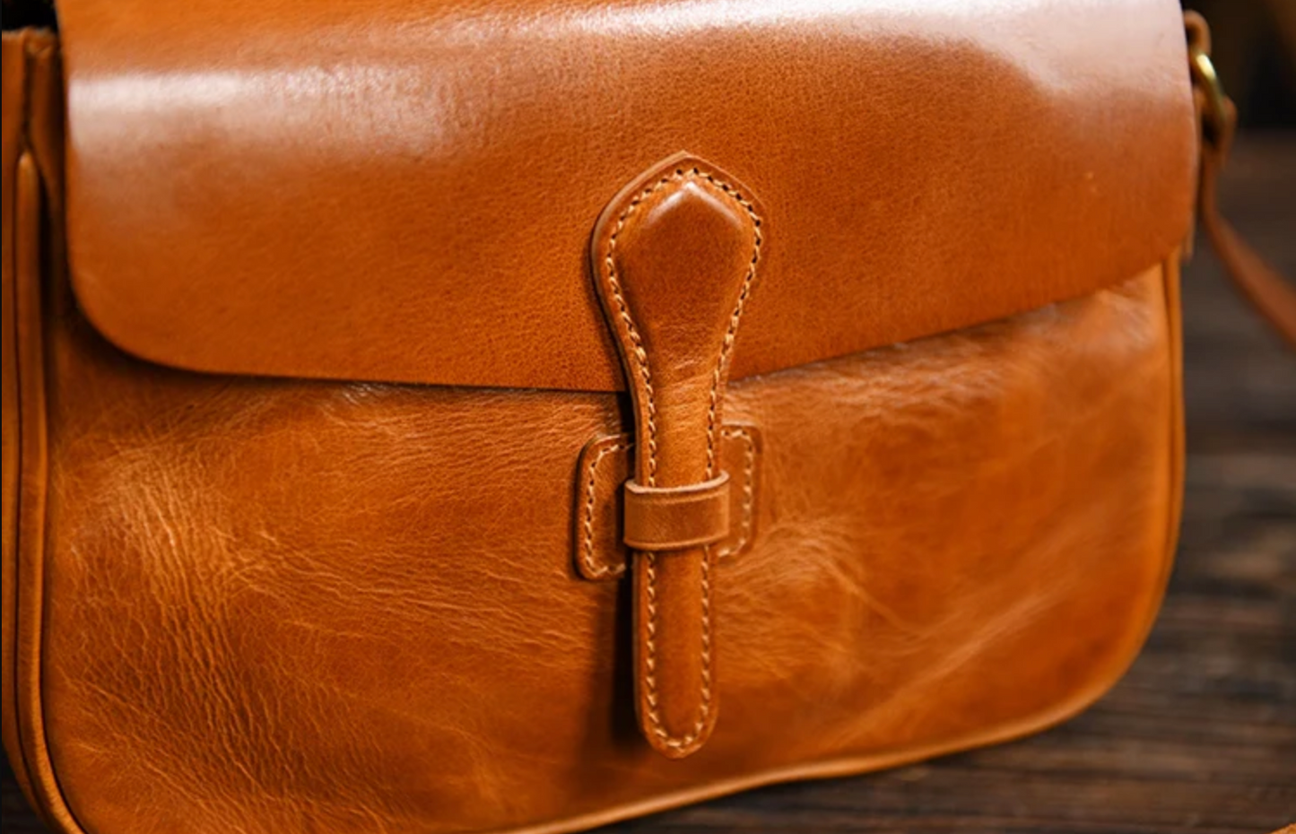 Small Brown Leather Crossbody Messenger Bag for Men