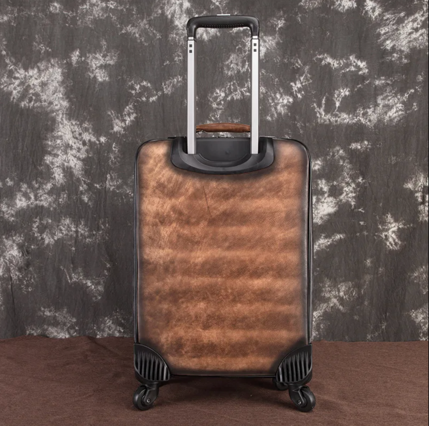 Genuine Leather Spinner Luggage Suitcase Carry-On with Universal Wheels