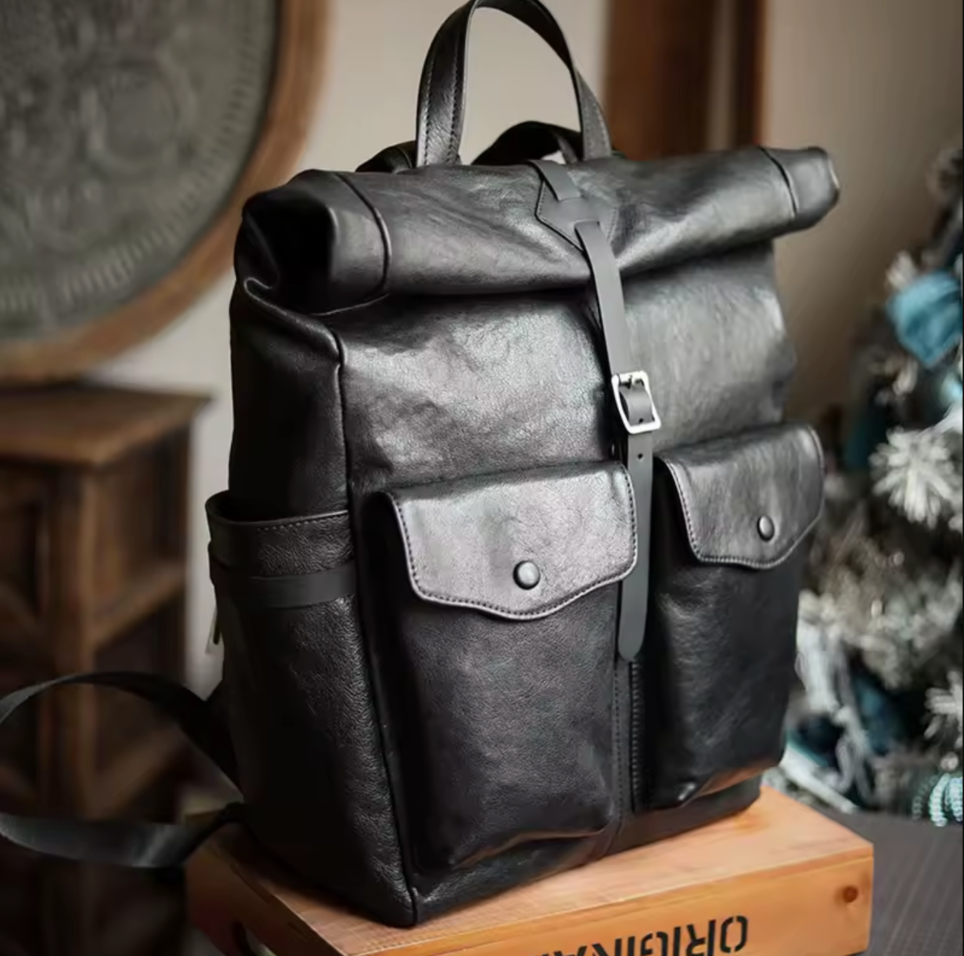 Men's Genuine Cowhide Leather Laptop Roll Top Rucksack
