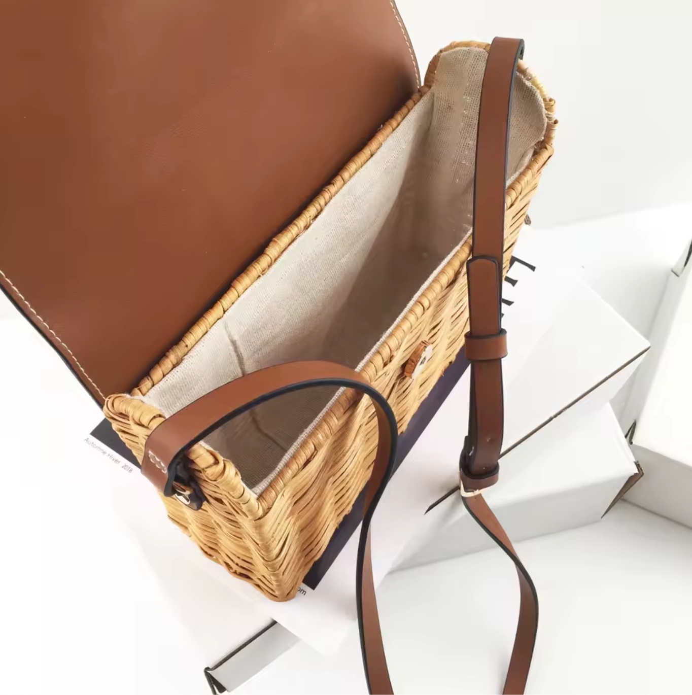 Rattan Women Handbag Wicker Woven Shoulder Crossbody