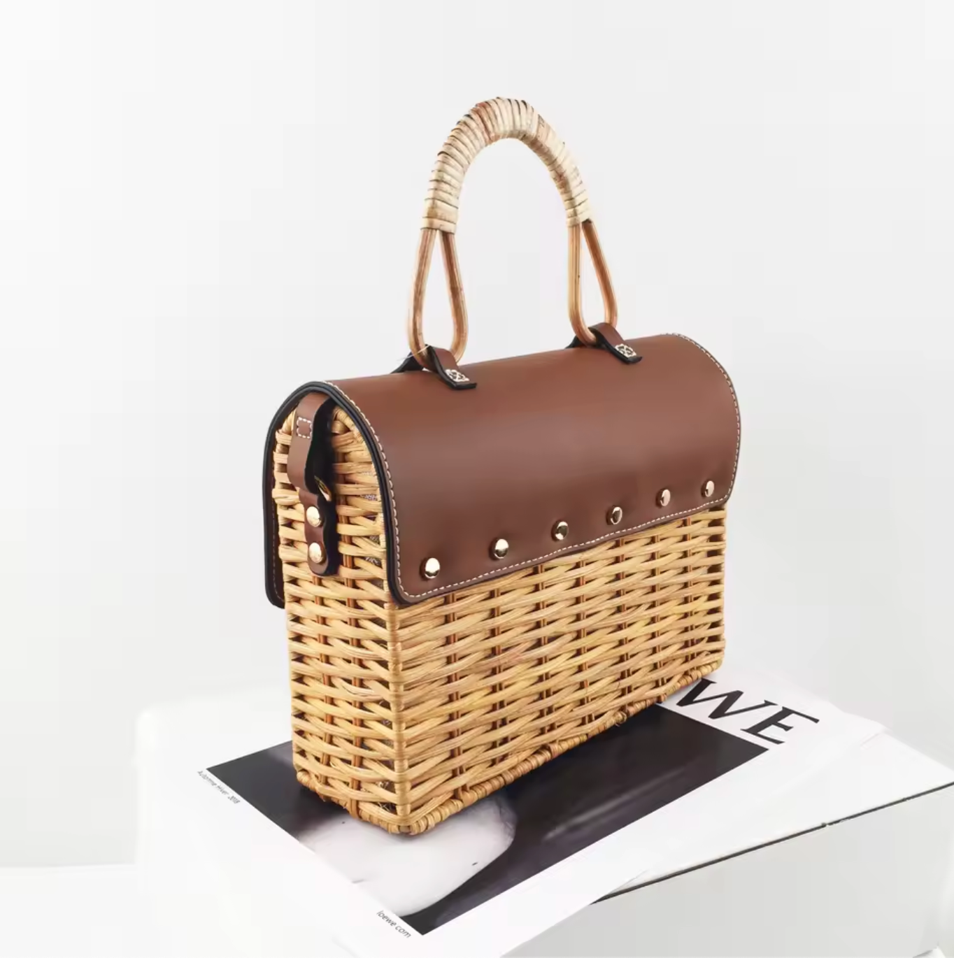 Rattan Women Handbag Wicker Woven Shoulder Crossbody