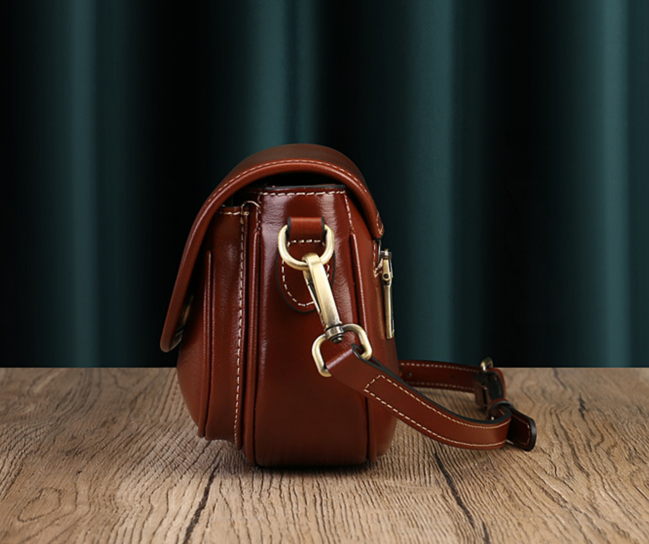 Real Leather Shoulder Crossbody Bag With Zipper Compartments