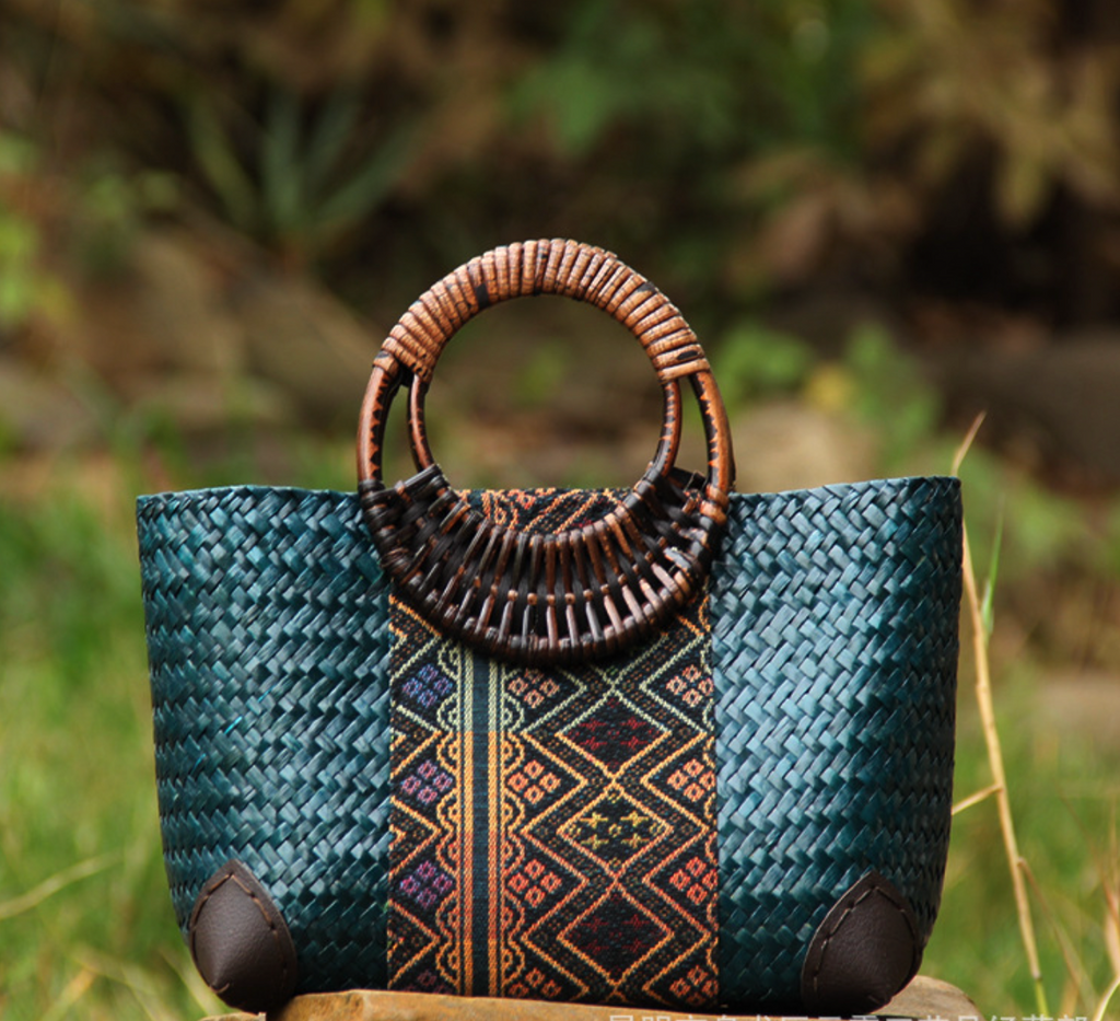 Straw Woven Women’s Bag Summer Beach Tote