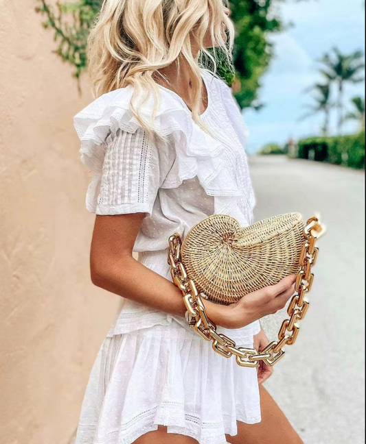 Conch Shell Straw Shoulder Bag with Acrylic Chain
