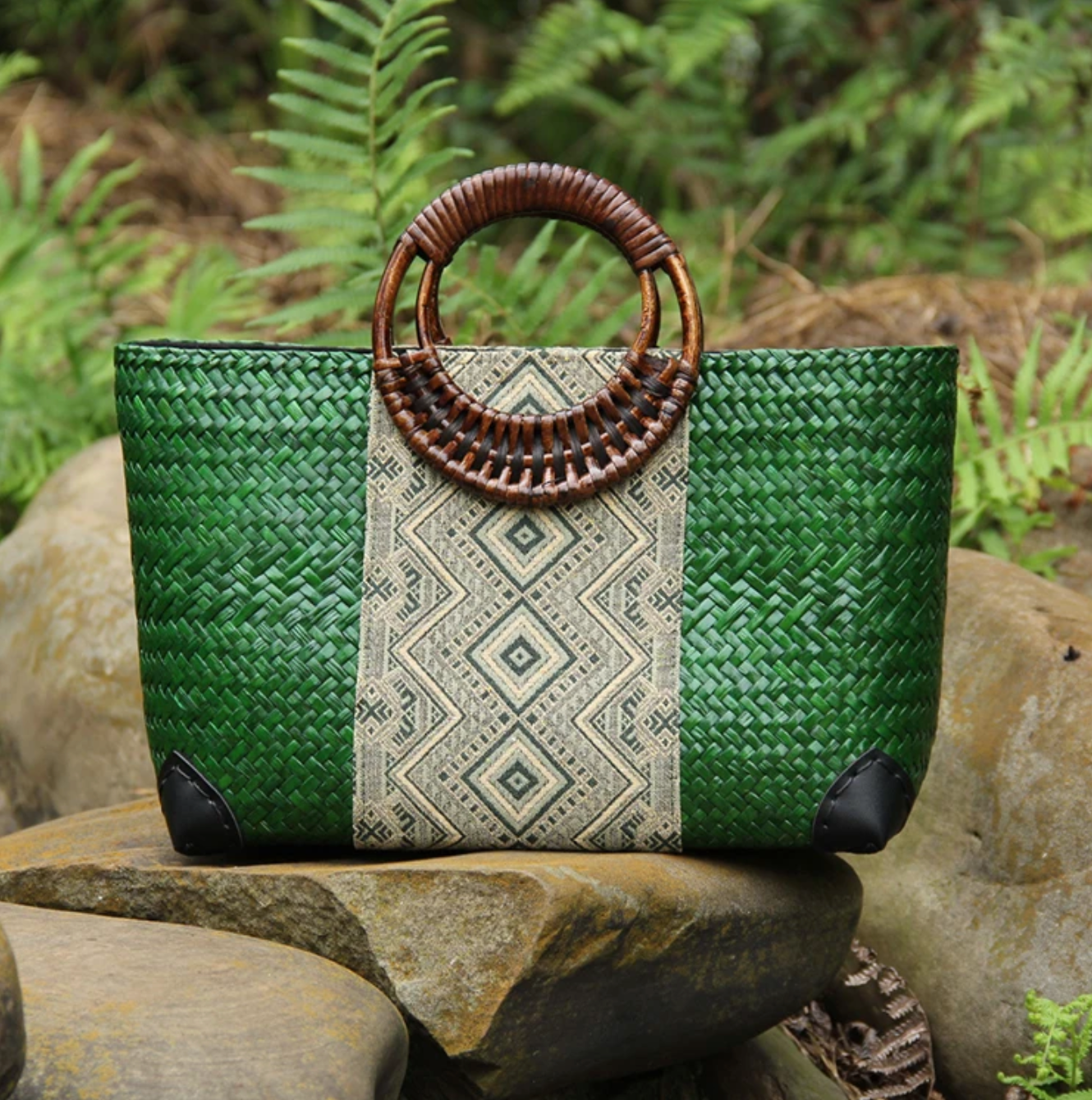 Woven Straw Beach Bag Tote with Rattan Handles & Zipper