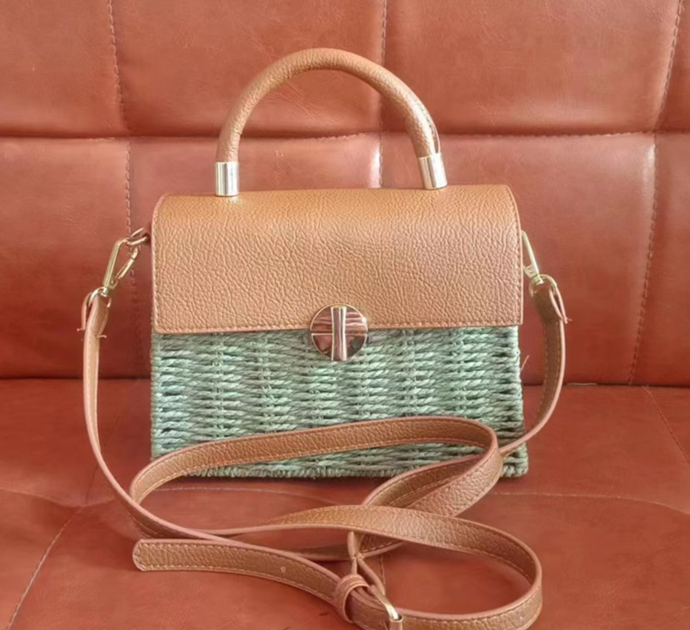 Woven Straw Summer Bag with Leather Handle for Beach & Vacation