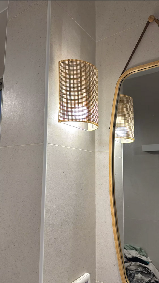 Rattan Wall Lamp Bamboo Woven Bedside Wall Sconce Lighting Fixture
