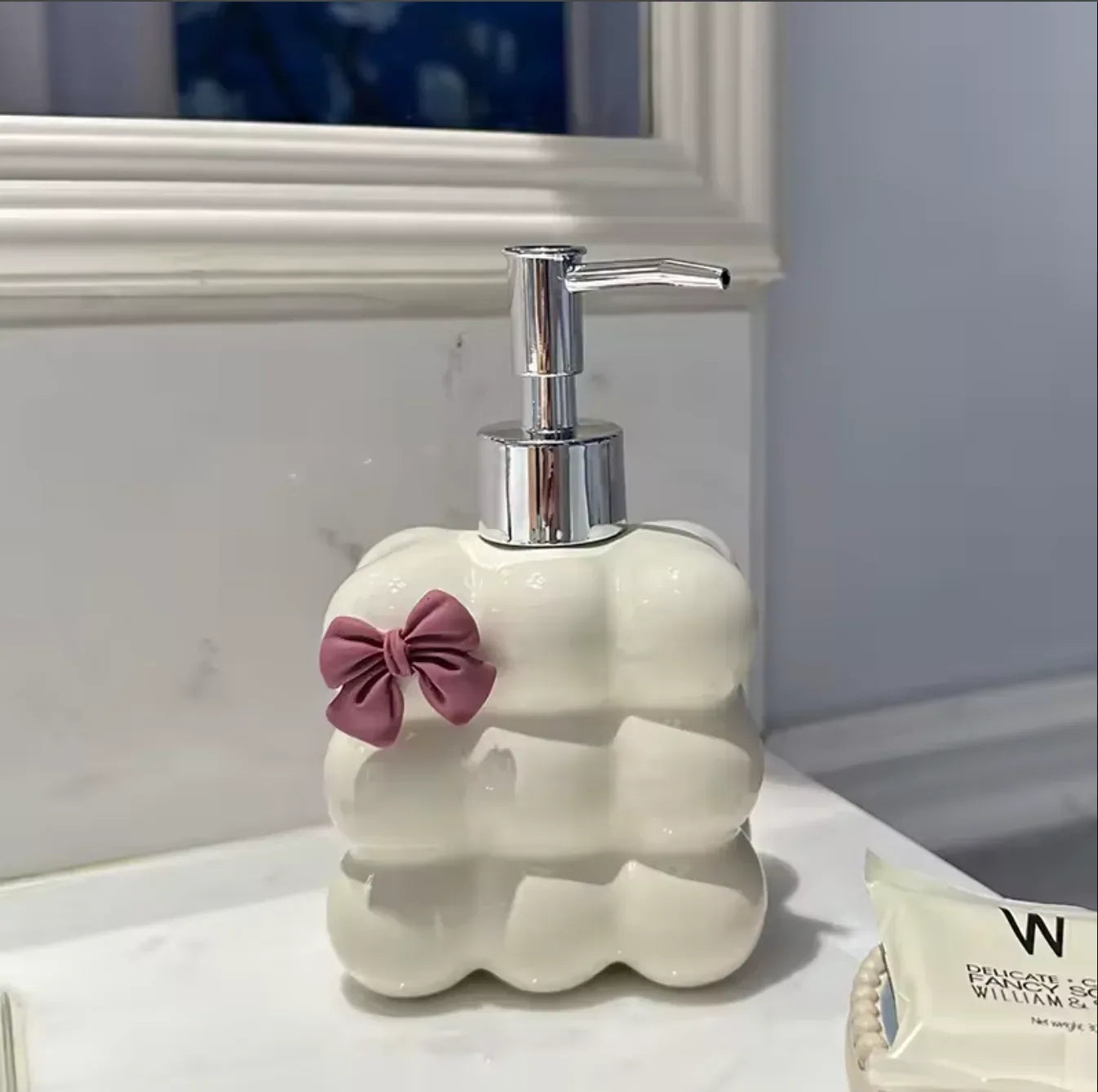 Ceramic Rabbit Soap Dispenser Bathroom Accessories 3