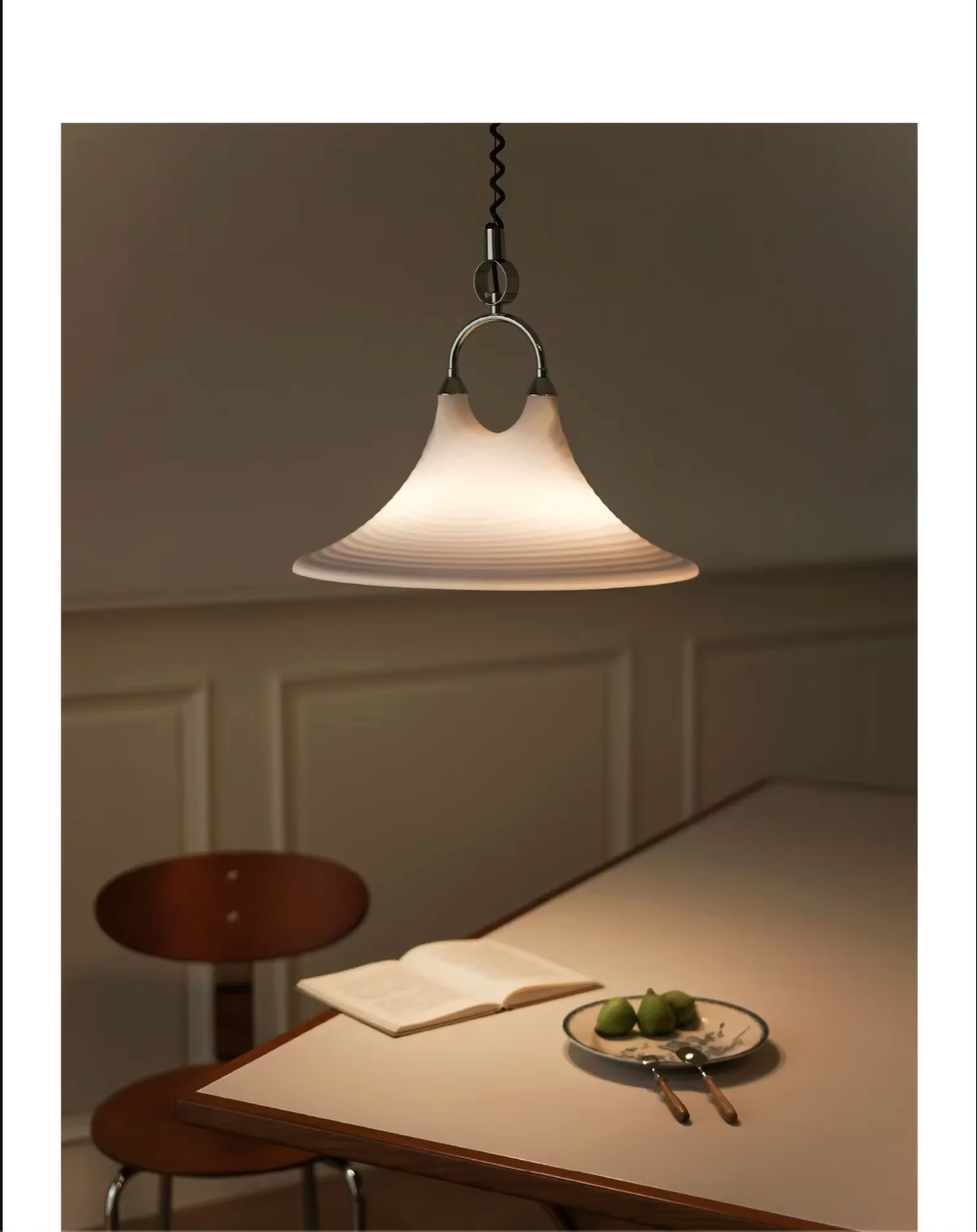 Retro Horn Pendant Light Adjustable Plexiglass Ceiling Chandelier