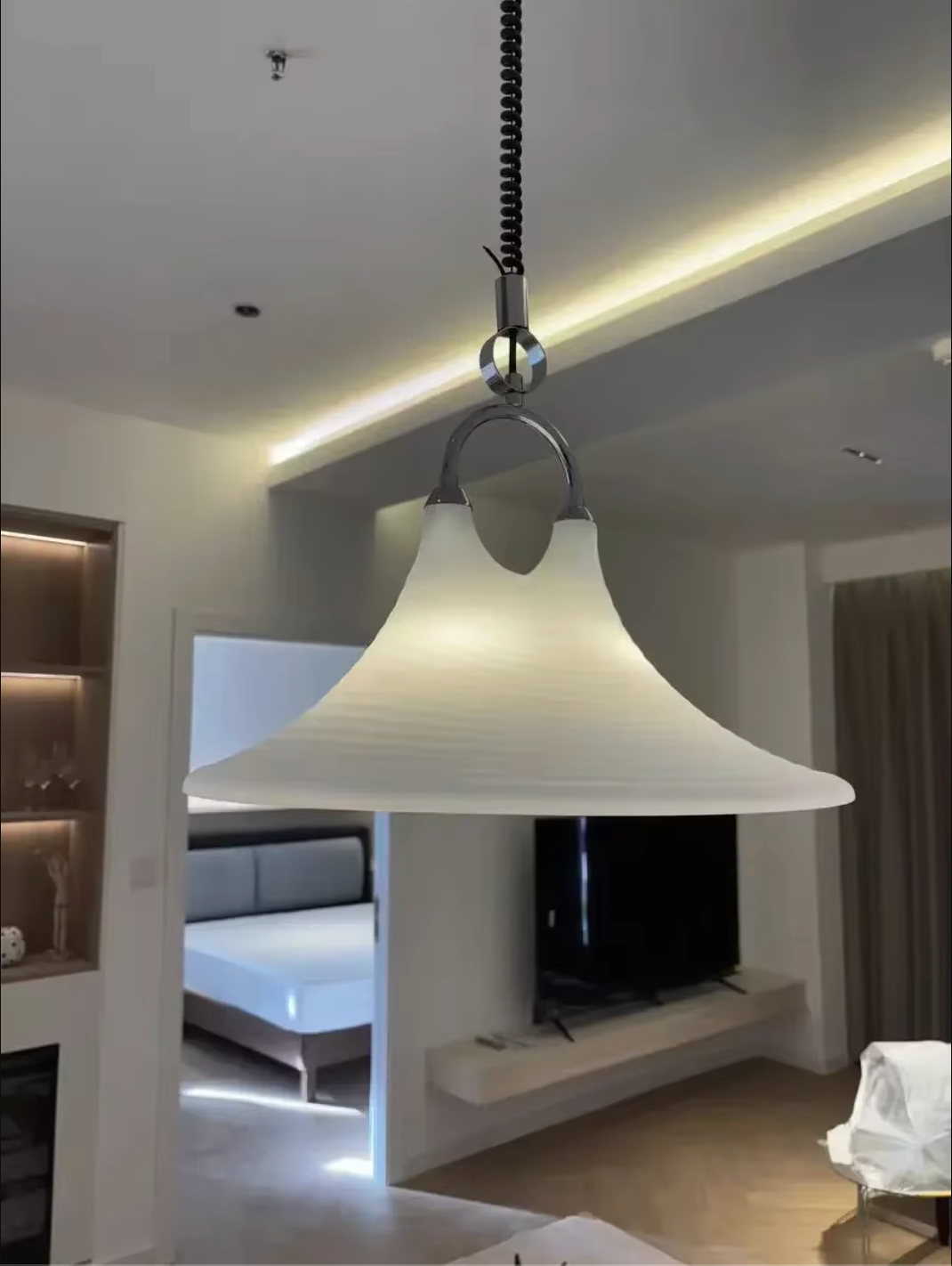 Retro Horn Pendant Light Adjustable Plexiglass Ceiling Chandelier