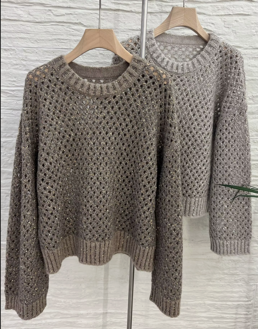 Hollow Out Sequinned Women’s Cashmere Cardigan