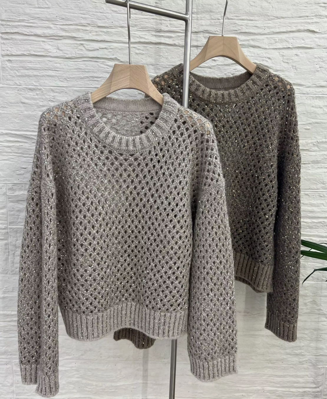 Hollow Out Sequinned Women’s Cashmere Cardigan