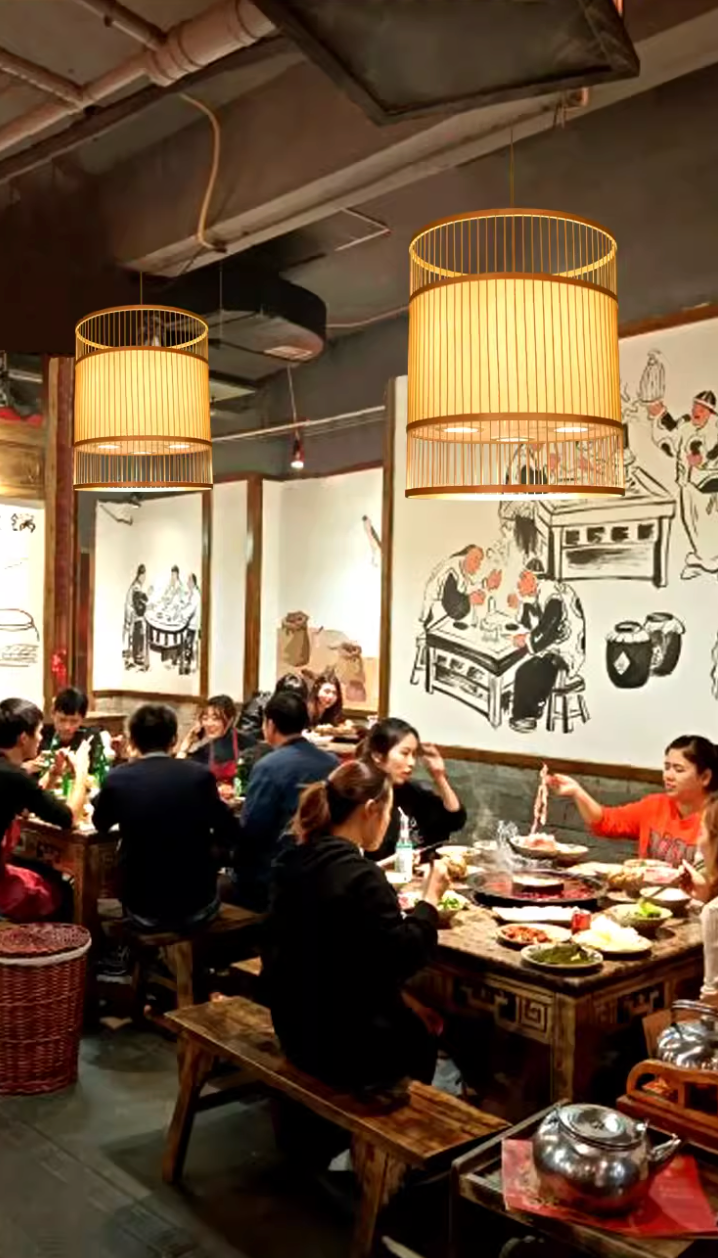 Modern bamboo weaving cylinder chandelier