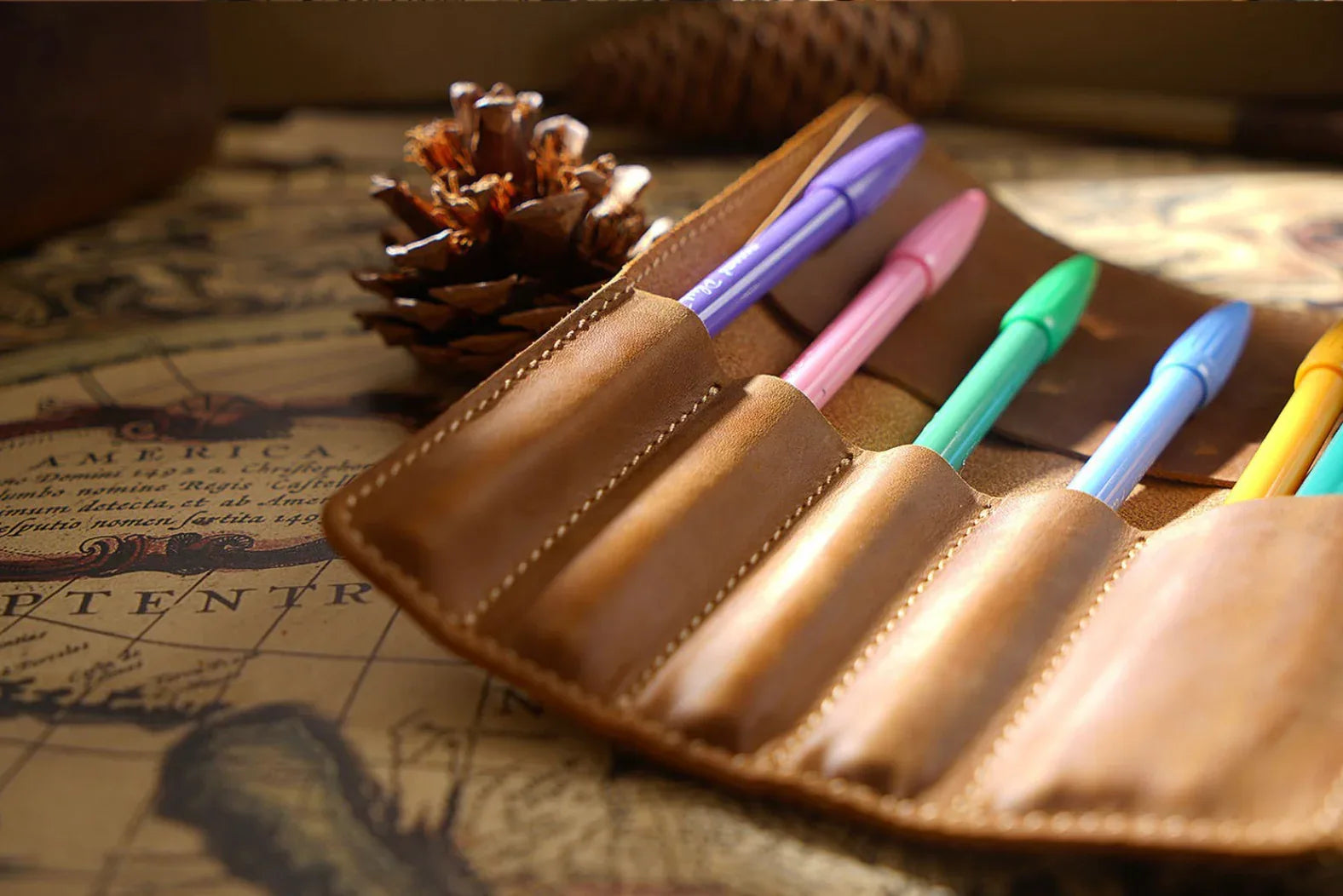 Retro cowhide roll up leather pencil case