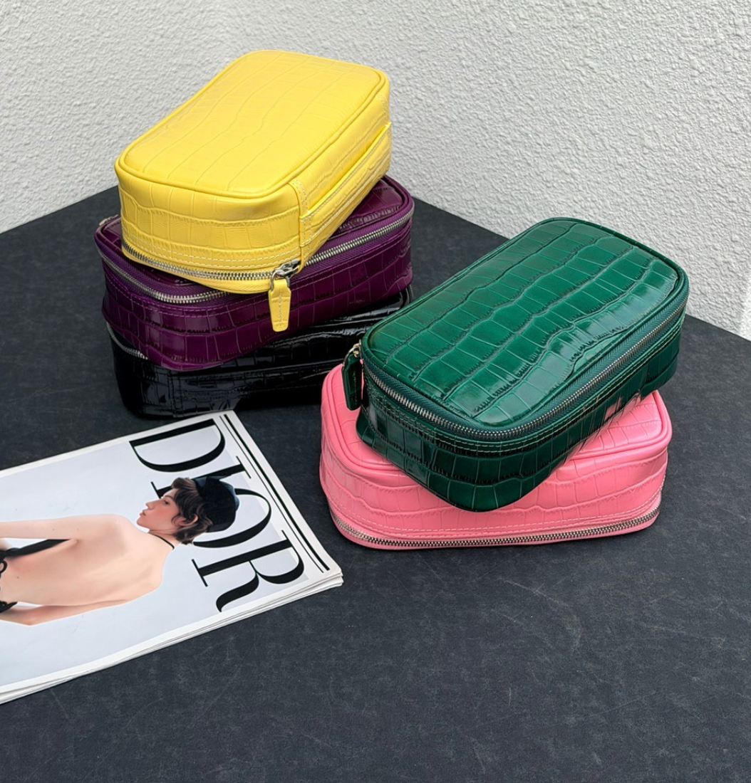 Women’s Genuine Leather Cosmetic Bag
