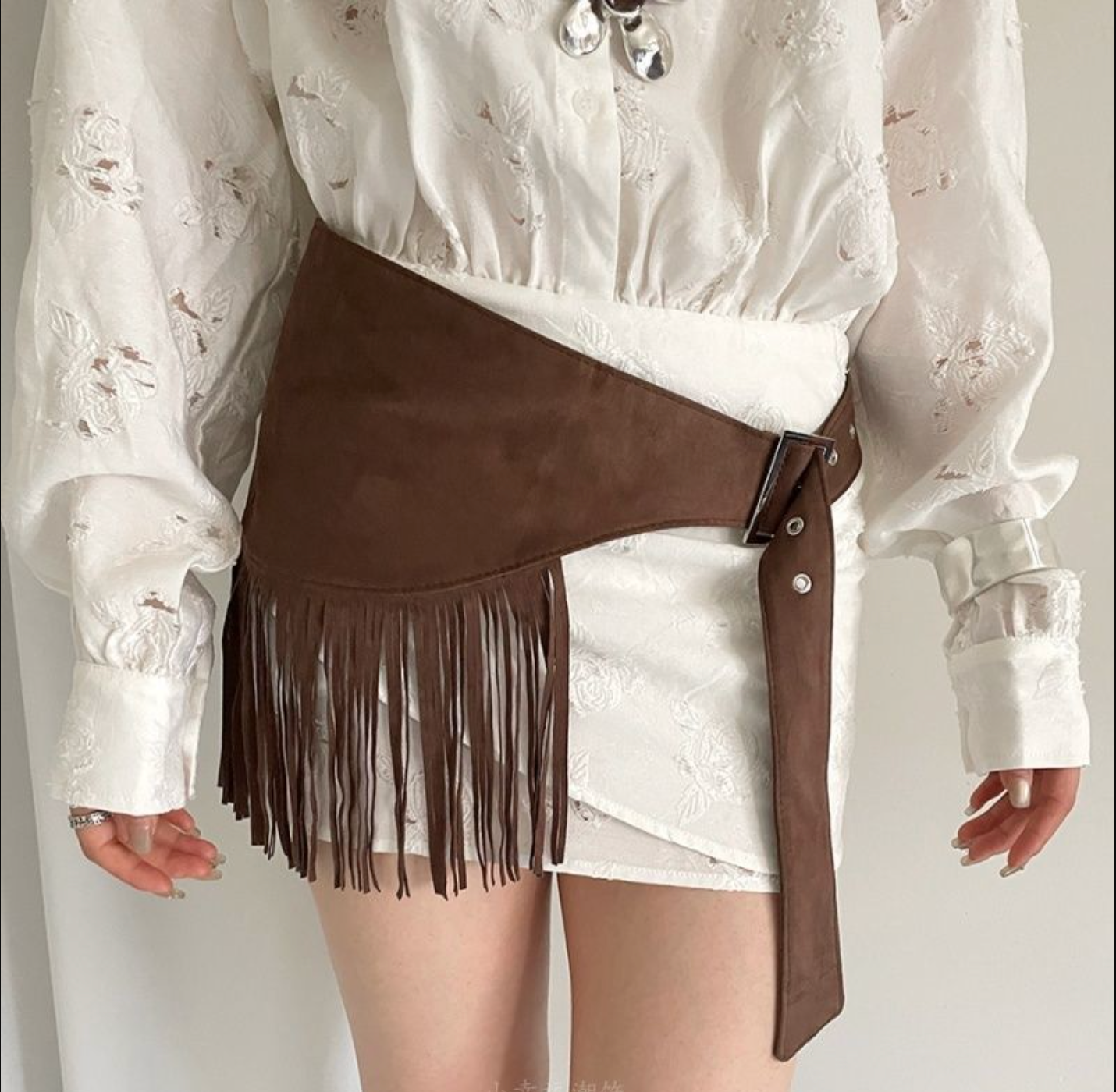 Women’s Western Triangle Tassel Faux Suede Belt