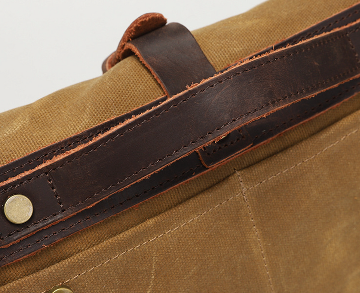 Canvas Messenger Bag with Waxed Finish and Top-Grain Cowhide Leather