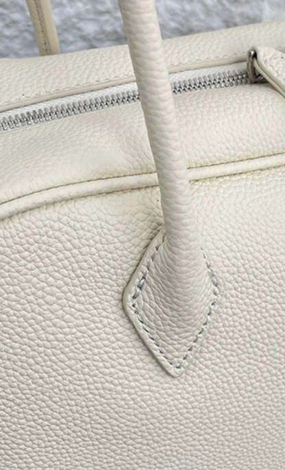 Genuine Leather Shoulder Bag for Women with Zipper Closure