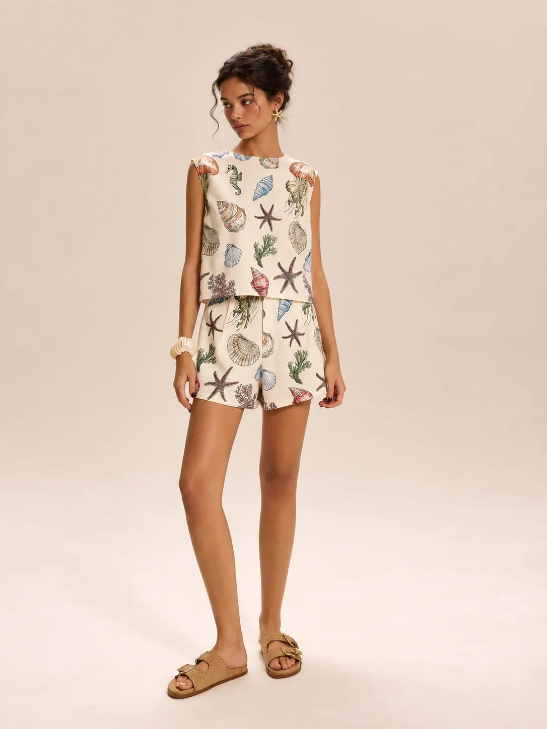 Shell Print Shorts Set with Sleeveless Top and Sea Life Motifs