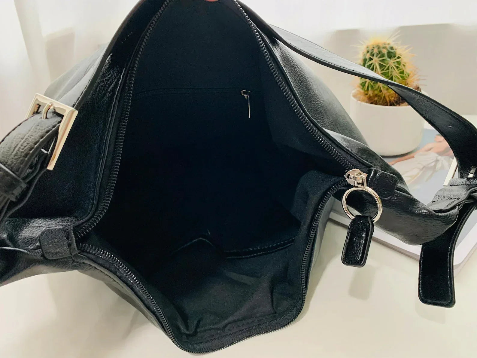 Leather Tote Shoulder Purse for Women Zipper Bag