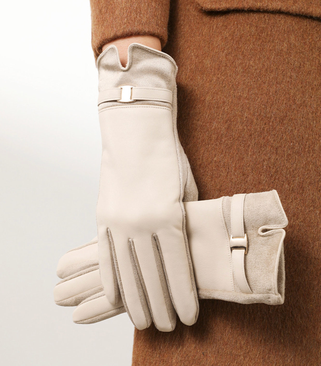 Women leather gloves for winter warmth