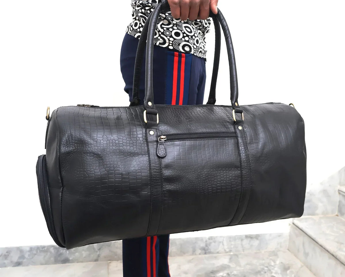 Leather Weekender Bag for Men with Shoe Compartment and Shoulder Strap