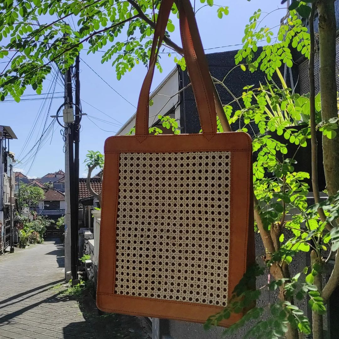 Natural Cane And Leather Handbag